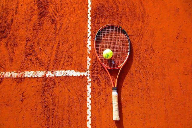 Partidos de tenis y pádel