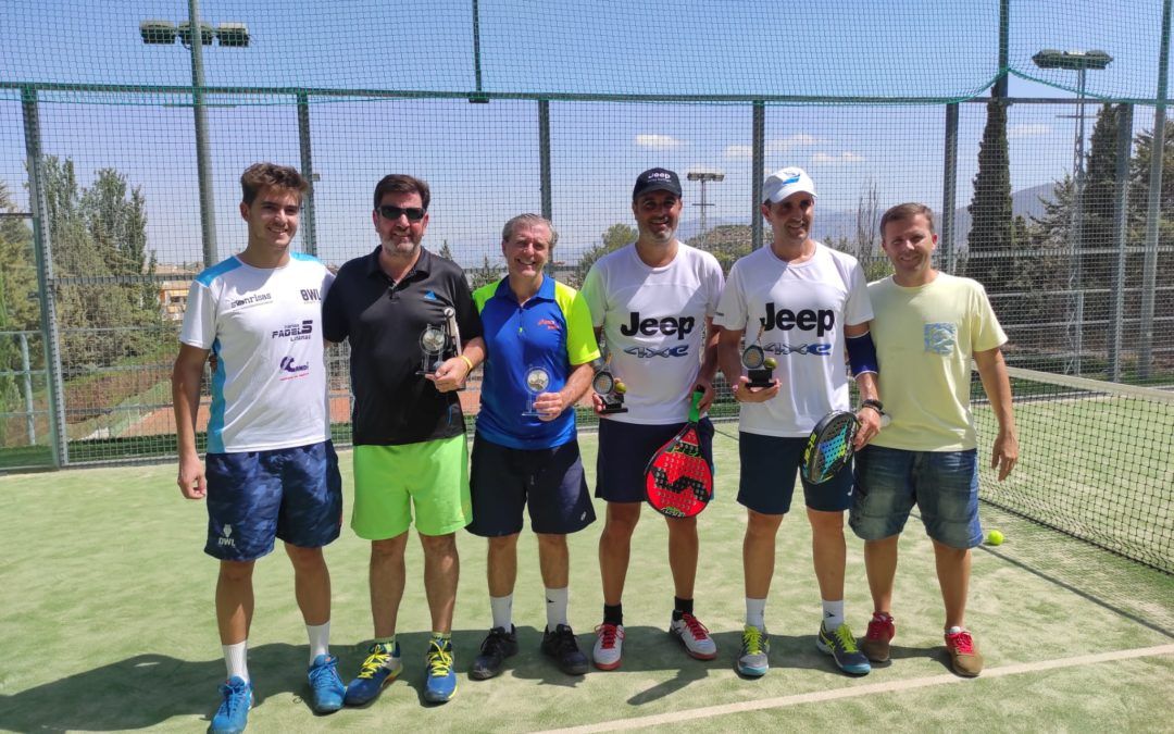 Ramón Torres Oliver y David Gutiérrez Suárez se proclaman ganadores del Torneo 12 horas de pádel.