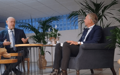 Fotogalería y crónica de la tertulia literaria con Juan Eslava Galán por Carmen Cano